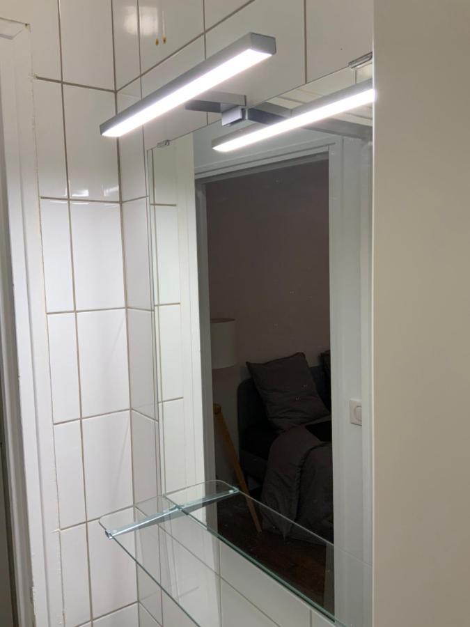 Quartier Bas Montreuil A 3Minutes Du Metro Apartment Exterior photo